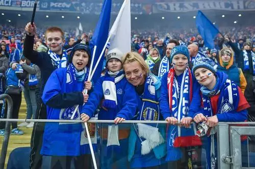 50 087 kibiców oglądało mecz przyjaźni pomiędzy Ruchem Chorzów a Widzewem Łódź