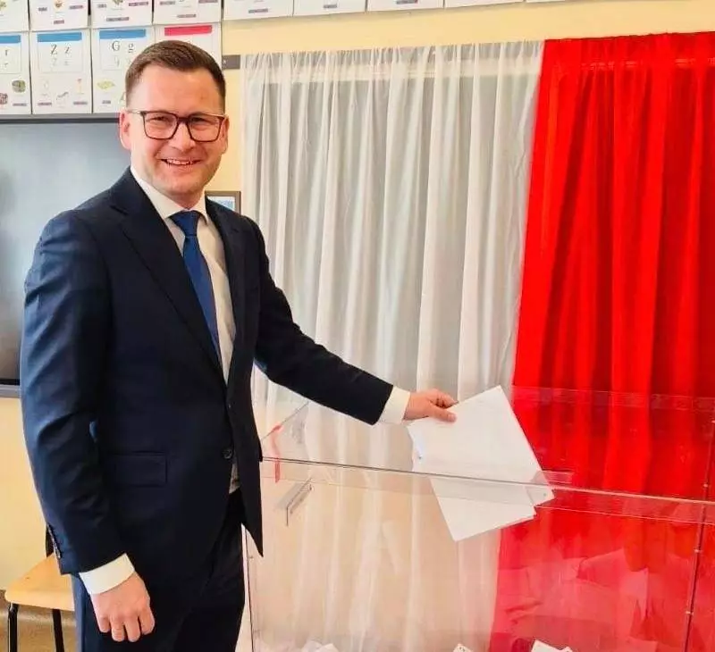 Oficjalne wyniki wyborów: Szymon Michałek nowym prezydentem Chorzowa!